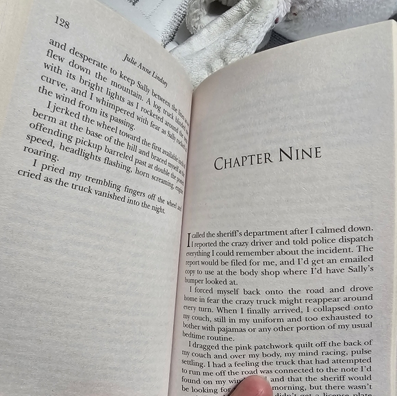 NEW SERIES: "THE CIDER SHOP SLAYING" BY JA LINDSEY - Picture 3 of 5